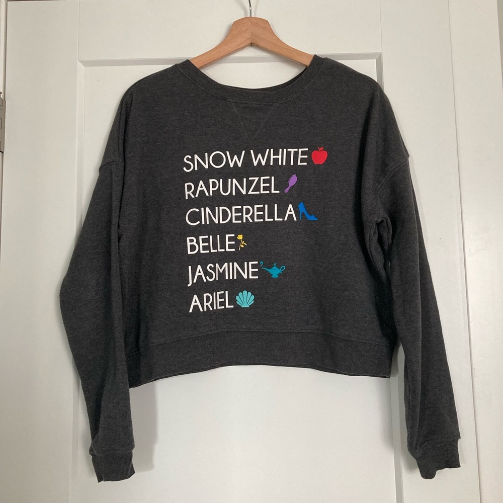 Shopdisney long sleeve cropped